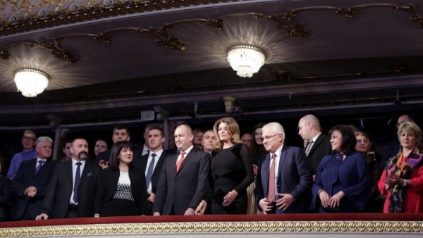 Кампанията &bdquo;Българската Коледа&ldquo; събра 1 милион евро за месец